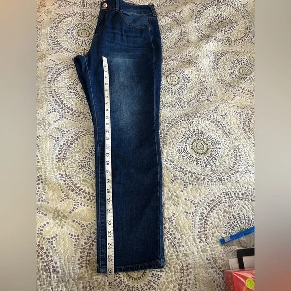 !it Jeans- “Tess Petite Extreme High Rise Skinny” Double Button Jeans- Size 12P - Picture 10 of 11